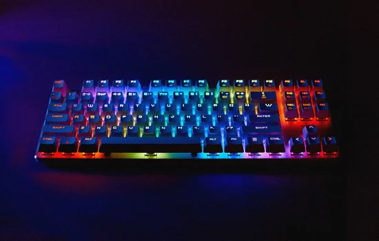 велика буква на клавіатурі