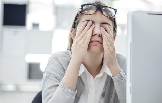 блимає монітор