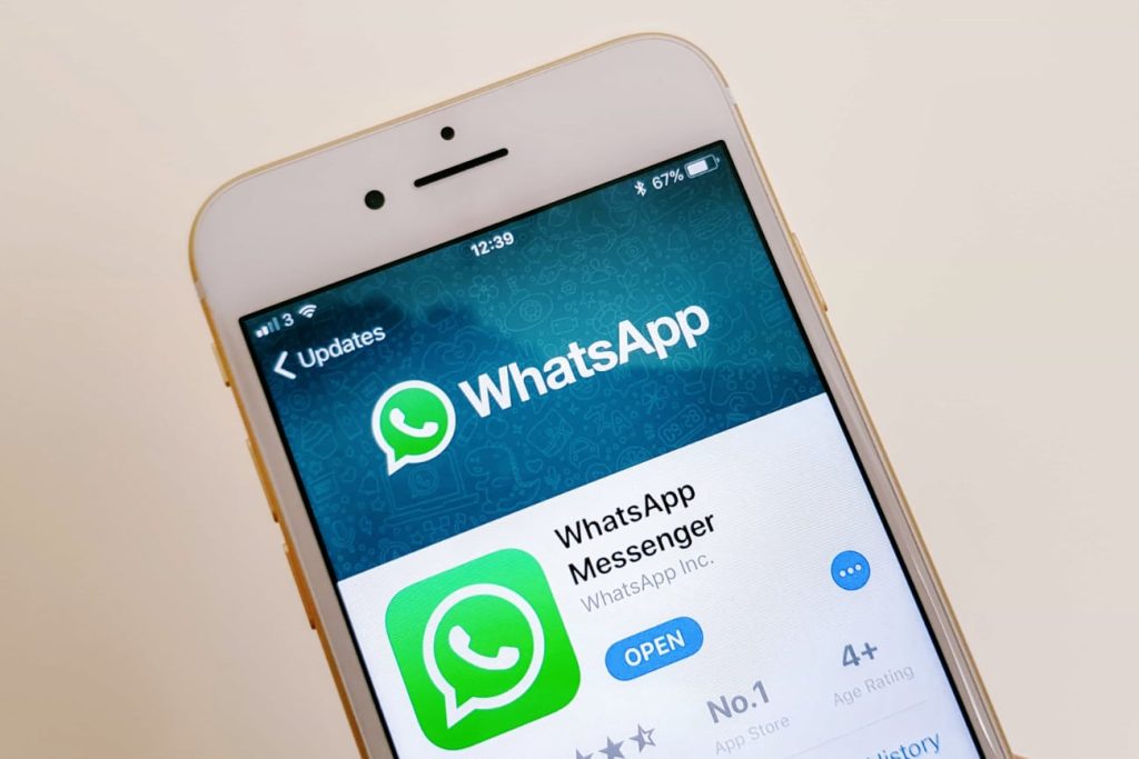 WhatsApp iPhone