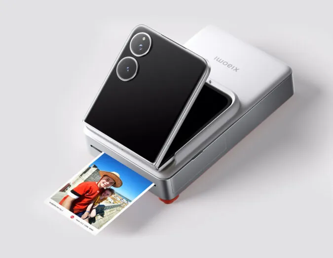 Xiaomi Mix Flip 2