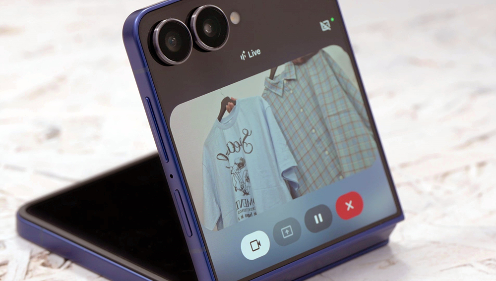 Samsung Galaxy Flip 7