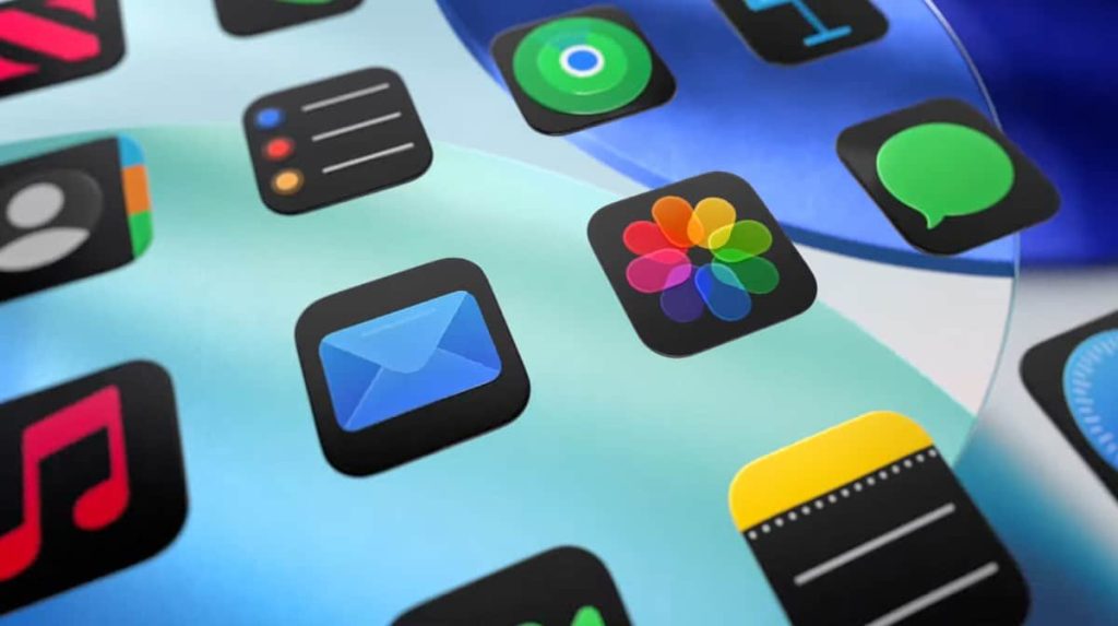 iOS 26 Liquid Glass icons
