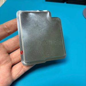 iPhone 17 Air батарея