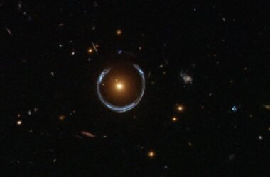 Космічне явище під назвою кільце Ейнштейна