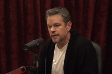 Метт Деймон Джо Роган