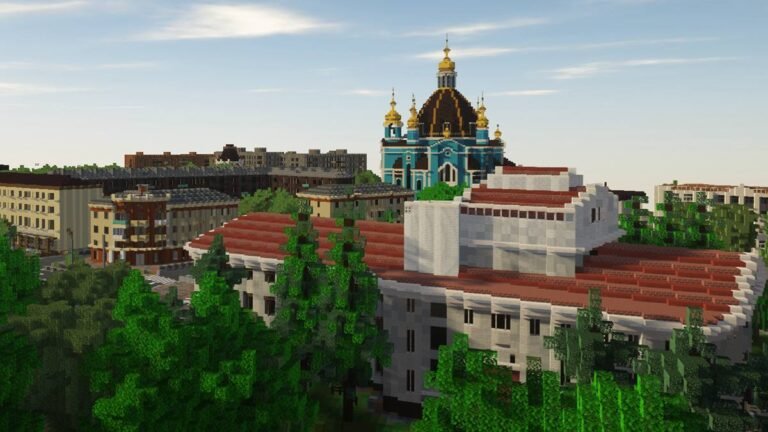 Гравці створюють цифрову копію Маріуполя в Minecraft