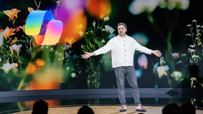 Керівник підрозділу штучного інтелекту в Microsoft Мустафа Сулейман